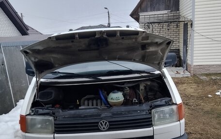 Volkswagen Transporter T4, 1992 год, 275 000 рублей, 4 фотография