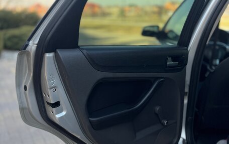 Ford Focus II рестайлинг, 2006 год, 430 000 рублей, 10 фотография