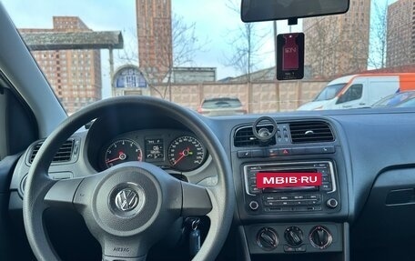 Volkswagen Polo VI (EU Market), 2014 год, 930 000 рублей, 6 фотография