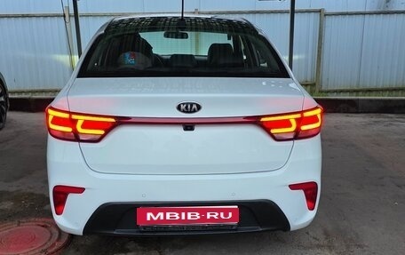 KIA Rio IV, 2017 год, 1 380 000 рублей, 4 фотография
