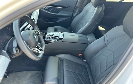 BMW 5 серия, 2024 год, 6 950 000 рублей, 8 фотография