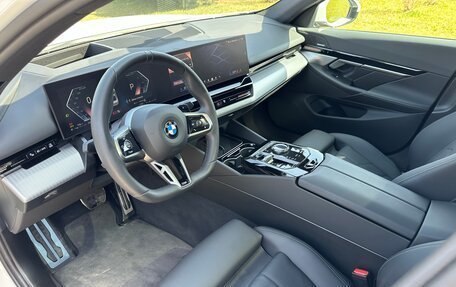 BMW 5 серия, 2024 год, 6 950 000 рублей, 7 фотография