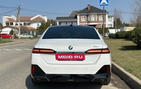 BMW 5 серия, 2024 год, 6 950 000 рублей, 2 фотография