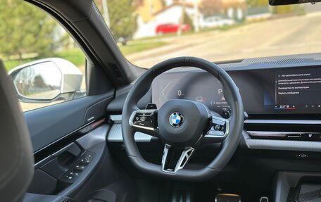 BMW 5 серия, 2024 год, 6 950 000 рублей, 29 фотография