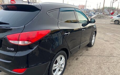 Hyundai ix35 I рестайлинг, 2013 год, 895 000 рублей, 5 фотография