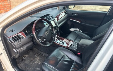 Toyota Camry, 2012 год, 1 300 000 рублей, 7 фотография