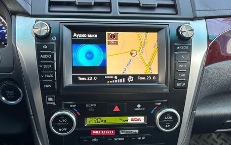 Toyota Camry, 2012 год, 1 300 000 рублей, 10 фотография