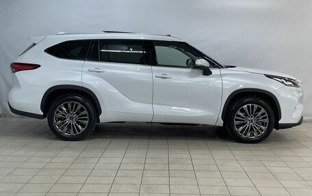 Toyota Highlander, 2025 год, 5 630 000 рублей, 10 фотография