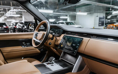 Land Rover Range Rover IV рестайлинг, 2025 год, 26 595 000 рублей, 10 фотография