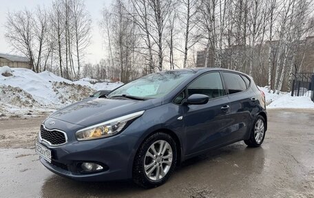 KIA cee'd III, 2013 год, 1 050 000 рублей, 2 фотография