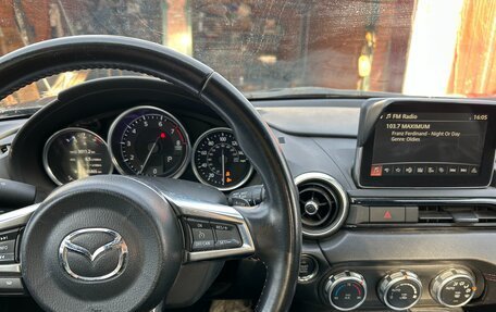 Mazda MX-5, 2017 год, 2 500 000 рублей, 22 фотография