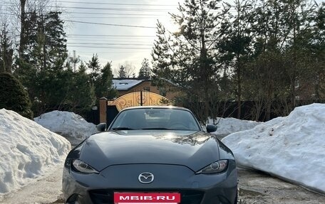 Mazda MX-5, 2017 год, 2 500 000 рублей, 17 фотография