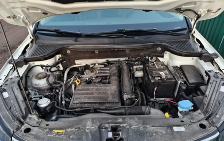 Skoda Karoq I, 2022 год, 2 500 000 рублей, 13 фотография