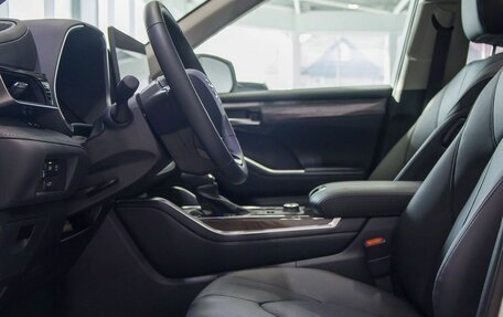 Toyota Highlander, 2026 год, 5 900 000 рублей, 13 фотография