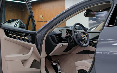 Porsche Panamera, 2025 год, 25 869 900 рублей, 11 фотография