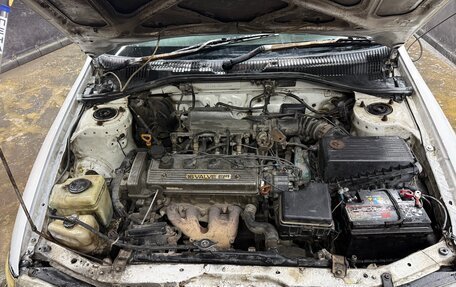 Toyota Carina, 1994 год, 250 000 рублей, 4 фотография