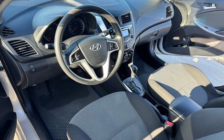 Hyundai Solaris II рестайлинг, 2012 год, 760 000 рублей, 10 фотография