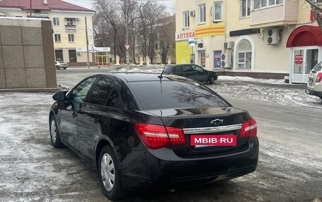 Chevrolet Cruze II, 2012 год, 700 000 рублей, 3 фотография