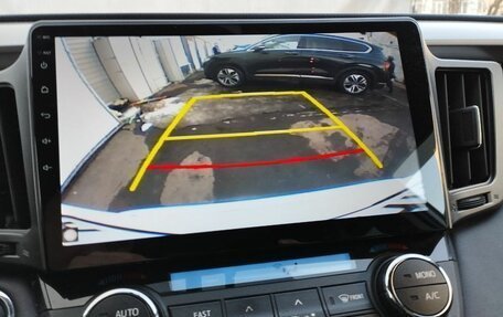 Toyota RAV4, 2016 год, 2 680 000 рублей, 12 фотография