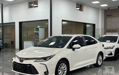 Toyota Corolla, 2022 год, 1 699 000 рублей, 5 фотография