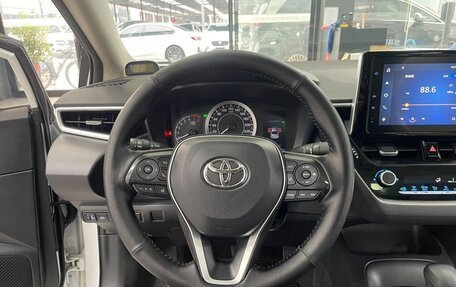 Toyota Corolla, 2022 год, 1 699 000 рублей, 9 фотография