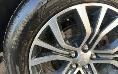 Mitsubishi Outlander III рестайлинг 3, 2017 год, 2 200 000 рублей, 1 фотография