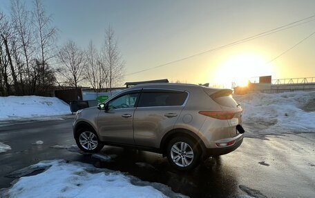 KIA Sportage IV рестайлинг, 2018 год, 1 985 000 рублей, 3 фотография