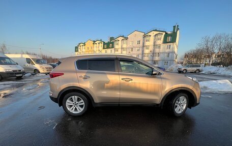 KIA Sportage IV рестайлинг, 2018 год, 1 985 000 рублей, 2 фотография