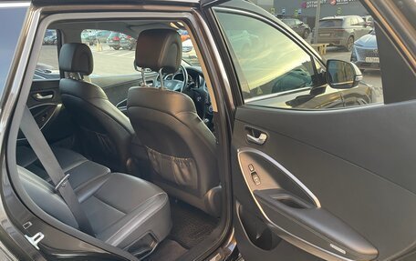 Hyundai Santa Fe III рестайлинг, 2017 год, 2 499 000 рублей, 16 фотография