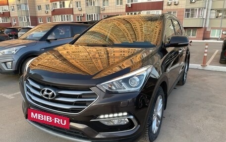 Hyundai Santa Fe III рестайлинг, 2017 год, 2 499 000 рублей, 3 фотография