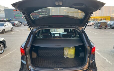 Hyundai Santa Fe III рестайлинг, 2017 год, 2 499 000 рублей, 18 фотография