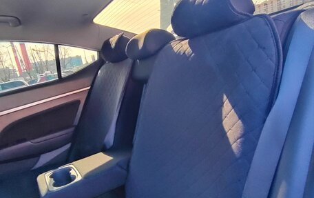 Hyundai Elantra VI рестайлинг, 2019 год, 1 850 000 рублей, 15 фотография