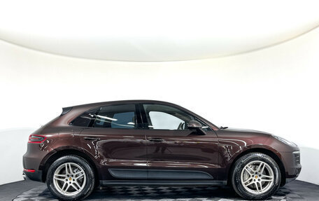 Porsche Macan I рестайлинг, 2017 год, 4 400 000 рублей, 4 фотография