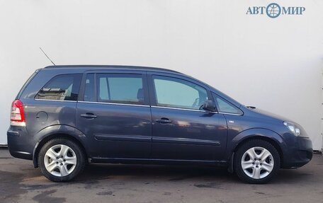 Opel Zafira B, 2011 год, 805 000 рублей, 4 фотография