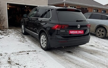 Volkswagen Tiguan II, 2017 год, 2 350 000 рублей, 8 фотография