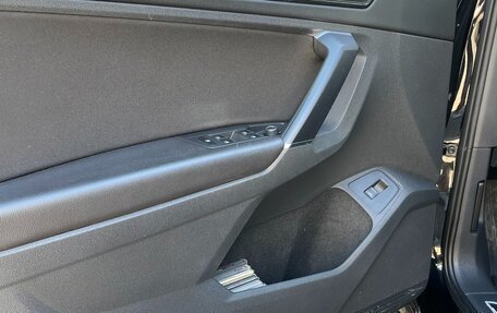 Volkswagen Tiguan II, 2017 год, 2 900 000 рублей, 10 фотография