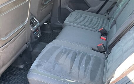 Volkswagen Tiguan II, 2017 год, 2 900 000 рублей, 9 фотография