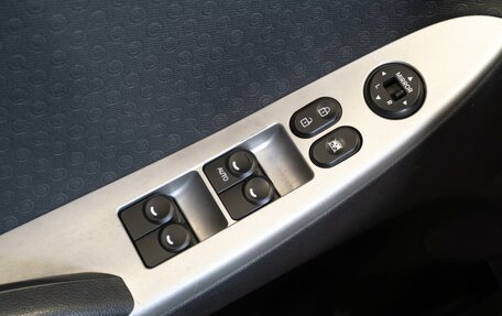 Hyundai Solaris II рестайлинг, 2011 год, 670 000 рублей, 16 фотография