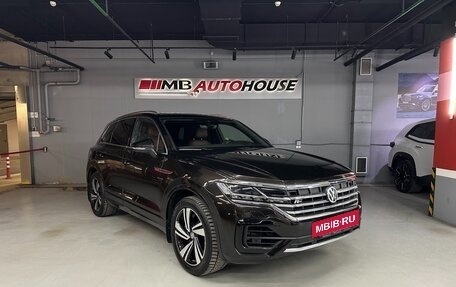 Volkswagen Touareg III, 2018 год, 5 470 000 рублей, 4 фотография