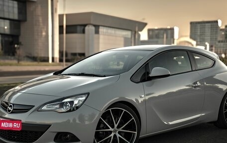 Opel Astra J, 2013 год, 1 100 000 рублей, 1 фотография