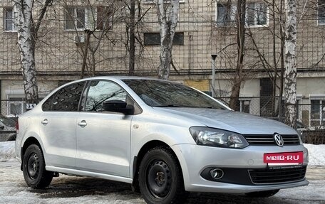 Volkswagen Polo VI (EU Market), 2013 год, 930 000 рублей, 4 фотография