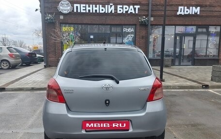 Toyota Yaris III рестайлинг, 2008 год, 510 000 рублей, 6 фотография