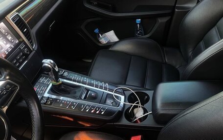 Porsche Macan I рестайлинг, 2017 год, 1 800 000 рублей, 13 фотография