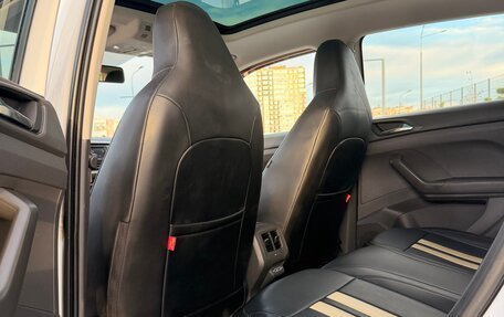 Volkswagen T-Cross I, 2019 год, 2 250 000 рублей, 24 фотография