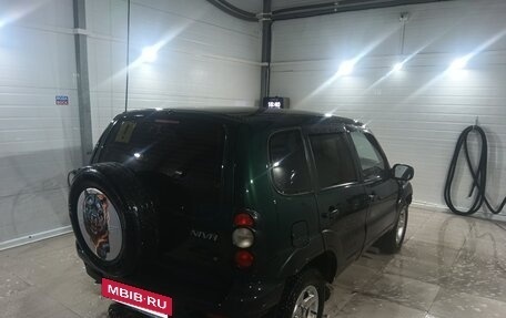 Chevrolet Niva I рестайлинг, 2004 год, 250 000 рублей, 6 фотография