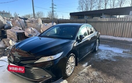 Toyota Camry, 2021 год, 2 400 000 рублей, 7 фотография