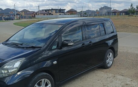 Toyota ISis I, 2010 год, 1 080 000 рублей, 5 фотография