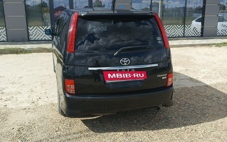 Toyota ISis I, 2010 год, 1 080 000 рублей, 4 фотография