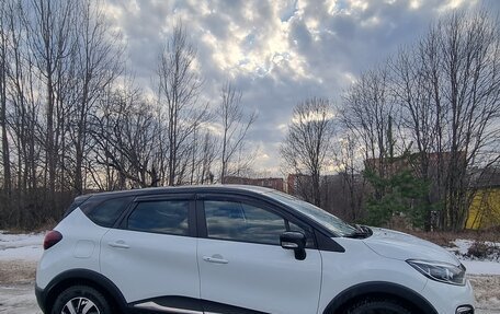 Renault Kaptur I рестайлинг, 2019 год, 1 850 000 рублей, 3 фотография