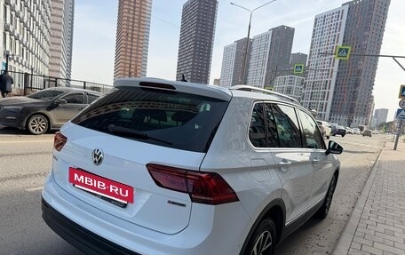 Volkswagen Tiguan II, 2018 год, 3 290 000 рублей, 7 фотография